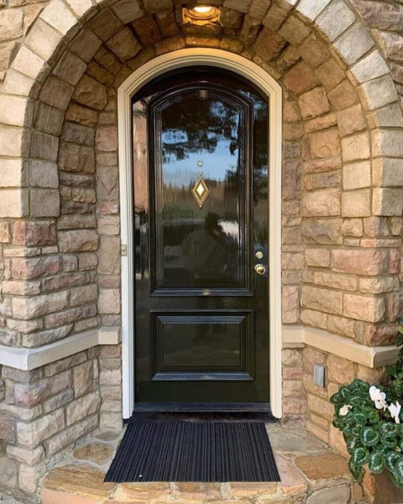 2020-03-11_B9l7_qUpdb8_2262478247338301180 photo of front door painted black with high gloss paint