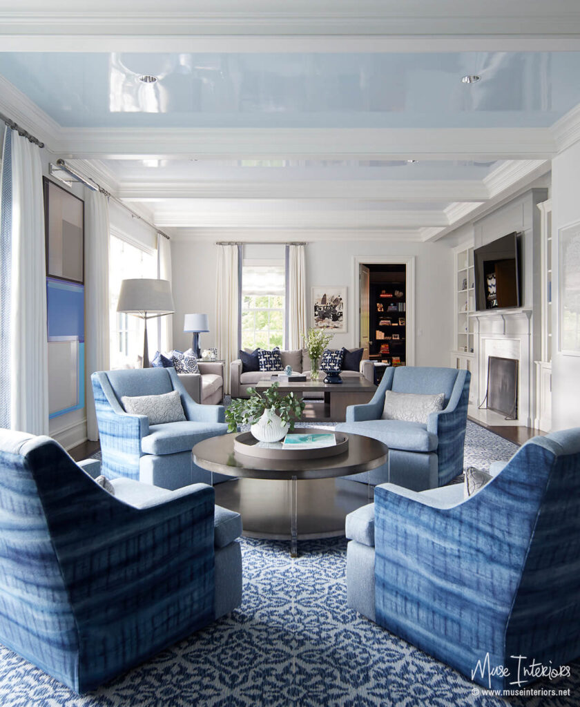 6+H_Muse_Davis_Family_0709_F+copy high gloss paint in interior room