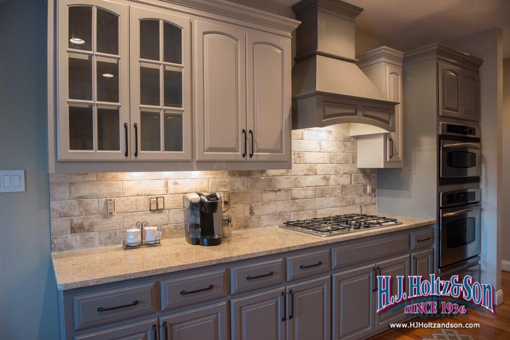 H-J-Holtz-gallery-12 high gloss paint in interior room