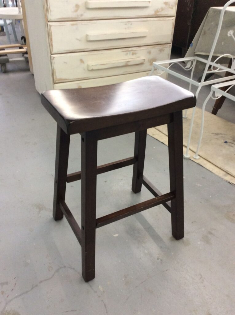 H-J-Holtz-gallery-18 high gloss paint in interior room