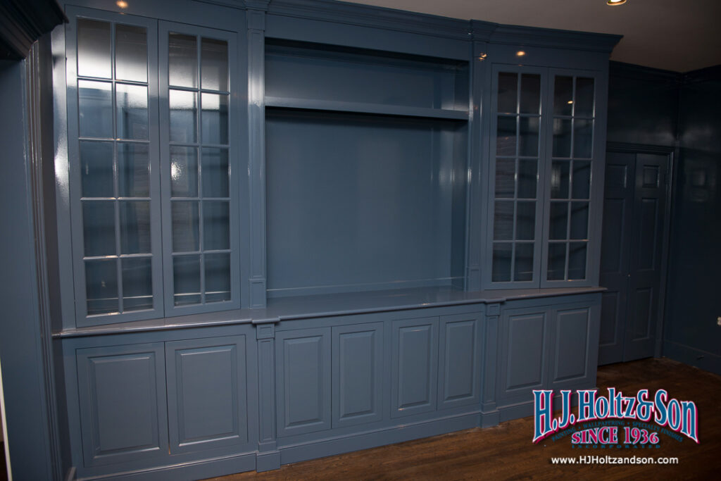 H-J-Holtz-gallery-4 high gloss paint in interior room