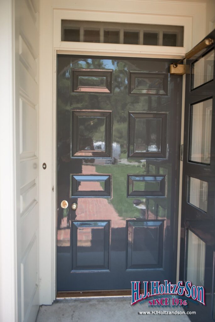 H-J-Holtz-gallery-9 high gloss paint in interior room