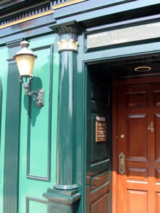 dublinpub005 high gloss paint example