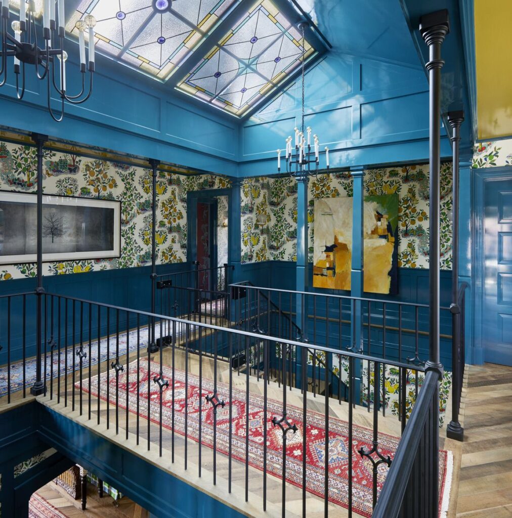 historic-homes-hbx080121katicurtis-005-1669917861 Thomas Loof for Kati Curtis. Photograph: George Raab. Painting: Barbara Trachtenberg