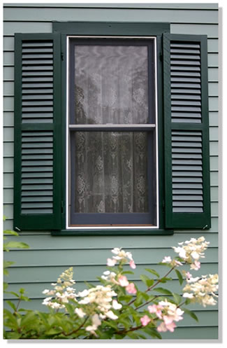 plymouth_window-after high gloss paint on building